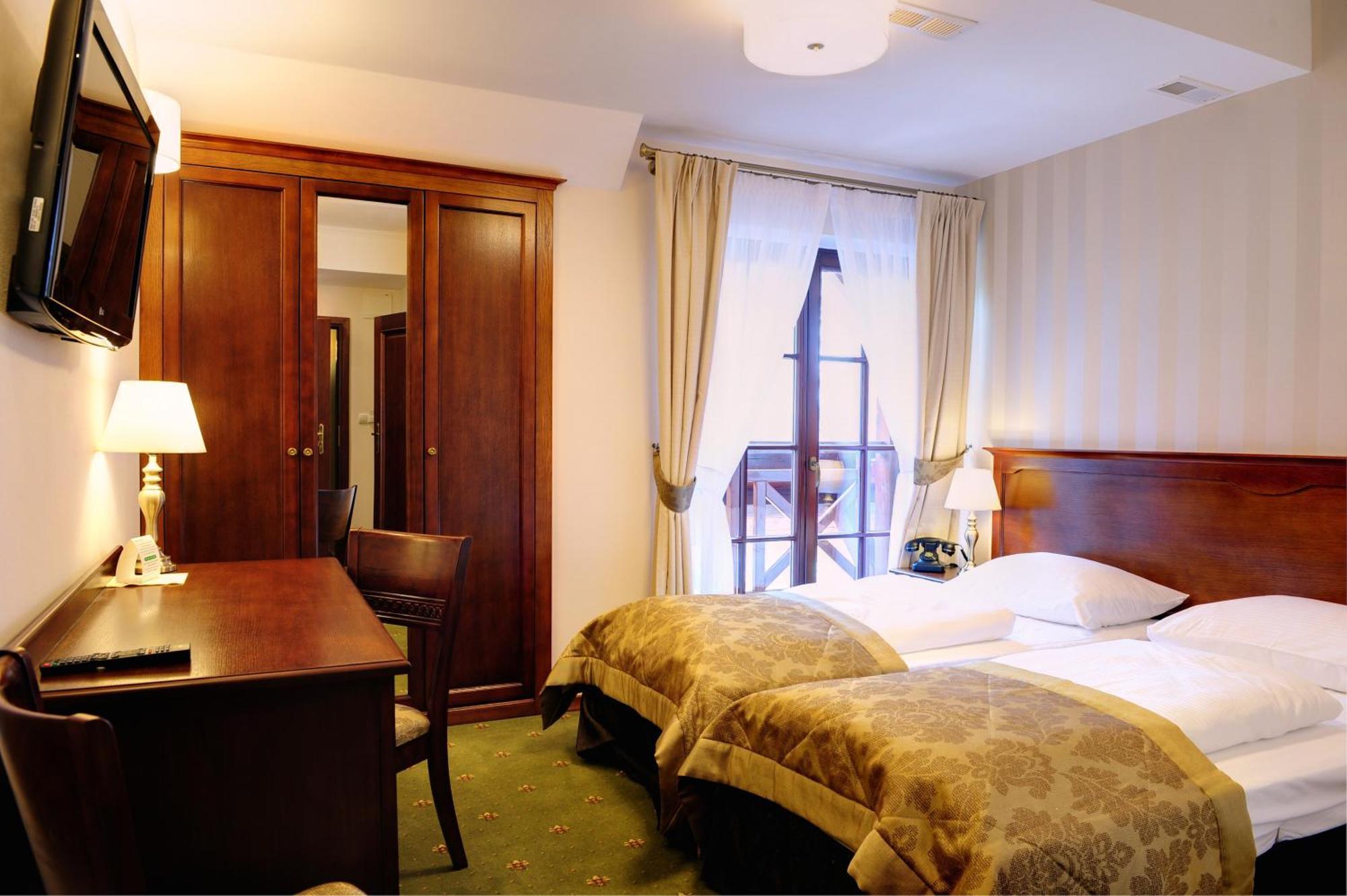 Hotel Kazimierski Zdroj Janowiec Eksteriør billede